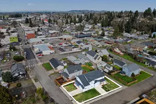 315 S 1st (&amp 301 Drake St) St, Silverton, OR 97381 - Photo 49