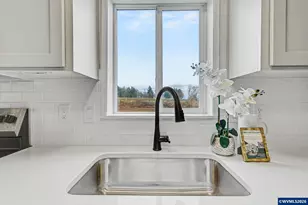 7459 Mt Hood Ln SE, Salem, OR 97317 - Photo 21