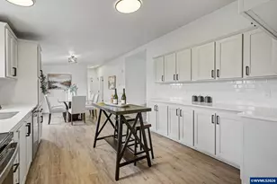 7459 Mt Hood Ln SE, Salem, OR 97317 - Photo 23