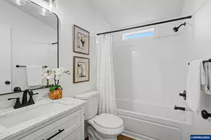 7459 Mt Hood Ln SE, Salem, OR 97317 - Photo 37