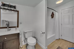 16384 S Windy City Rd, Mulino, OR 97042 - Photo 19