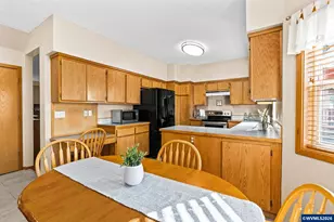 3246 NW Silktassel Dr, Corvallis, OR 97330 - Photo 9