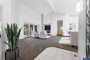 2680 E Mountain View Dr SE, Albany, OR 97322 - Photo 11