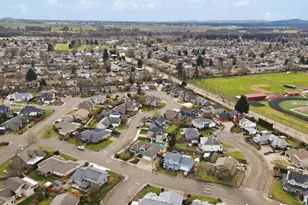 2680 E Mountain View Dr SE, Albany, OR 97322 - Photo 35