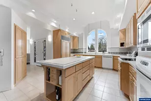 2680 E Mountain View Dr SE, Albany, OR 97322 - Photo 15