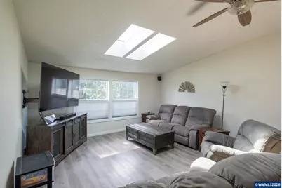 1177 Vaughan Ln, Lebanon, OR 97355 - Photo 5