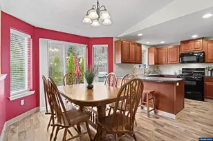 8841 NE Cori Ct, Corvallis, OR 97330 - Photo 7