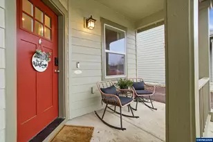 1631 SE Salmonberry Ave, Dallas, OR 97338 - Photo 5