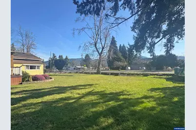 6898 Thurston Rd, Springfield, OR 97478 - Photo 35