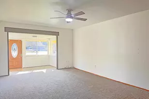 6898 Thurston Rd, Springfield, OR 97478 - Photo 5