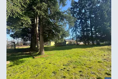 6898 Thurston Rd, Springfield, OR 97478 - Photo 33