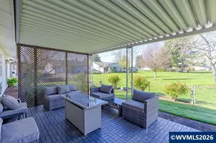 575 N Cascade Dr, Woodburn, OR 97071 - Photo 13