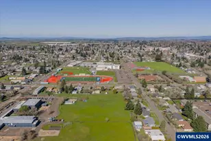 806 Wassom St, Lebanon, OR 97355 - Photo 39