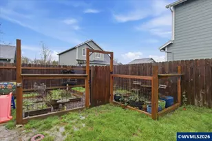 806 Wassom St, Lebanon, OR 97355 - Photo 31