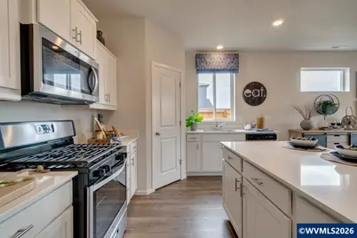 4951 Dilling Av NE, Salem, OR 97301 - Photo 11