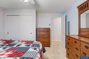 2160 Santiam Dr, Woodburn, OR 97071 - Photo 19