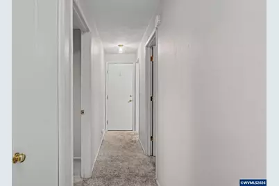 2160 Santiam Dr, Woodburn, OR 97071 - Photo 15