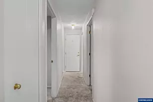 2160 Santiam Dr, Woodburn, OR 97071 - Photo 15