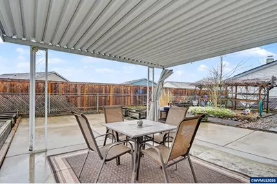 2160 Santiam Dr, Woodburn, OR 97071 - Photo 21