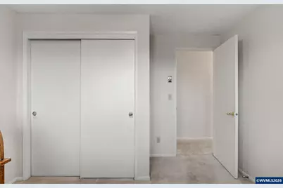 2160 Santiam Dr, Woodburn, OR 97071 - Photo 17