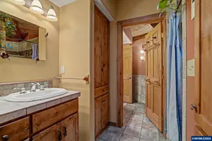 24194 Columbine Dr, Philomath, OR 97370 - Photo 13