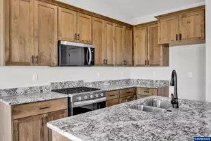 3220 NW 23rd Ave, Albany, OR 97321 - Photo 13