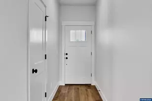 3220 NW 23rd Ave, Albany, OR 97321 - Photo 5