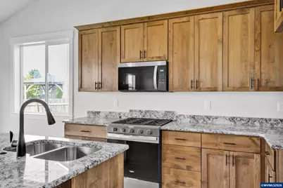3238 NW 23rd Av, Albany, OR 97321 - Photo 17