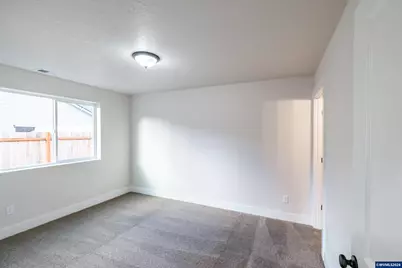 4435 Knotty Pine Ct, Sweet Home, OR 97386 - Photo 25