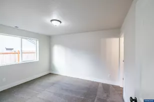 4435 Knotty Pne Ct, Sweet Home, OR 97386 - Photo 25