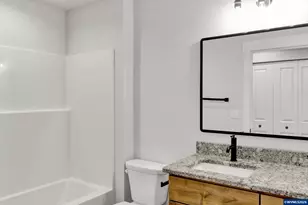 4435 Knotty Pne Ct, Sweet Home, OR 97386 - Photo 15