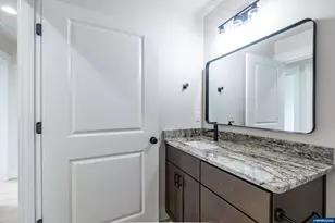 4435 Knotty Pne Ct, Sweet Home, OR 97386 - Photo 37