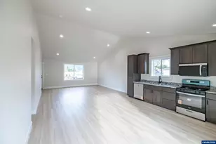 4435 Knotty Pne Ct, Sweet Home, OR 97386 - Photo 21