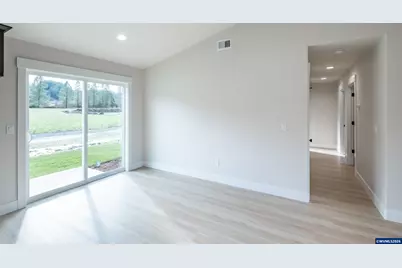 4435 Knotty Pine Ct, Sweet Home, OR 97386 - Photo 19