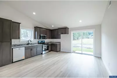 4410 Knotty Pine Ct, Sweet Home, OR 97386 - Photo 11