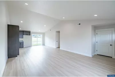 4410 Knotty Pine Ct, Sweet Home, OR 97386 - Photo 9