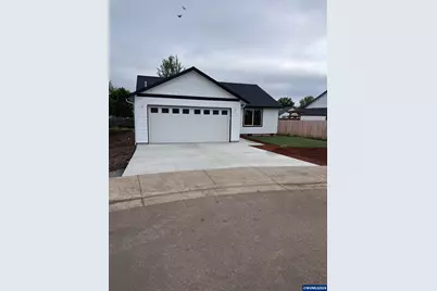 4410 Knotty Pine Ct, Sweet Home, OR 97386 - Photo 1