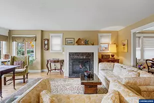 631 Martin Way, Monmouth, OR 97361 - Photo 5