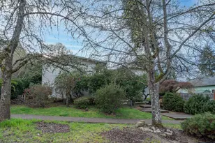 1341 Saginaw St S, Salem, OR 97317 - Photo 9