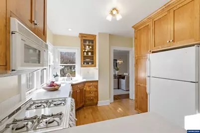 2716 NW Arnold Wy, Corvallis, OR 97330 - Photo 13