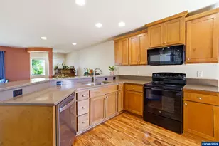 2308 Sunny Ln NW, Albany, OR 97321 - Photo 17