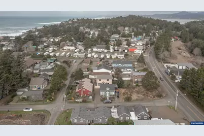 41 Fern St, Lincoln Beach, OR 97388 - Photo 37