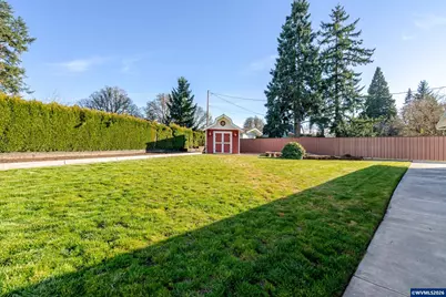 1257 NE Lafayette St, Albany, OR 97321 - Photo 35