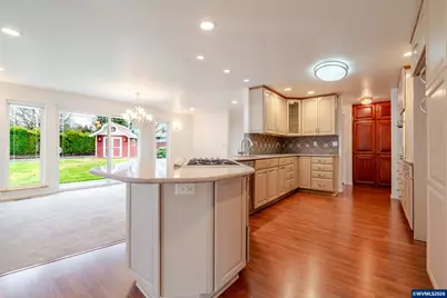 1257 NE Lafayette St, Albany, OR 97321 - Photo 17