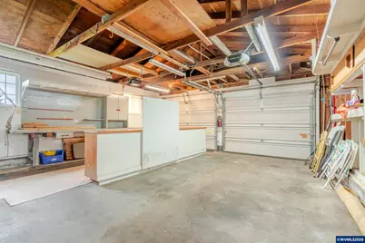 1257 NE Lafayette St, Albany, OR 97321 - Photo 31