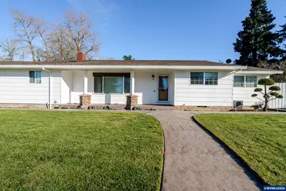 1257 NE Lafayette St, Albany, OR 97321 - Photo 9