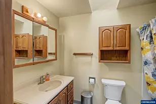 411 SW 9th St, Sublimity, OR 97385 - Photo 19