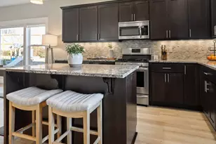 1830 West Meadows Dr NW, Salem, OR 97304 - Photo 17