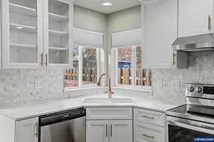 5265 9th Ct SE, Salem, OR 97306 - Photo 17