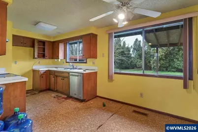 4146 Cranston St SE, Salem, OR 97317 - Photo 9